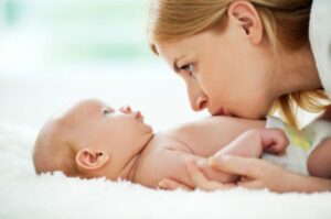 baby milestones at 2 months 01