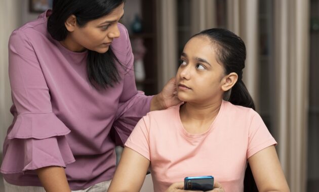 social media what effect is it having on kids