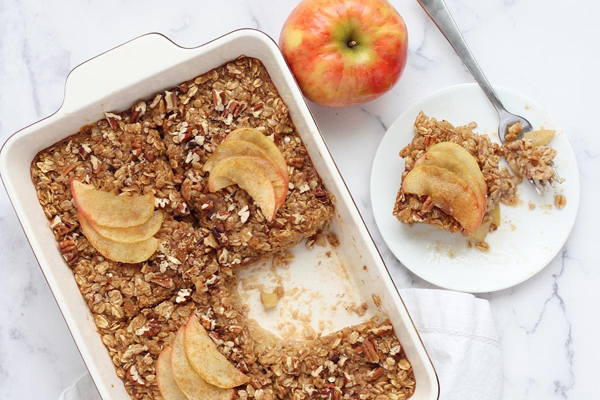 apple cinnamon baked oatmeal 17.jpg