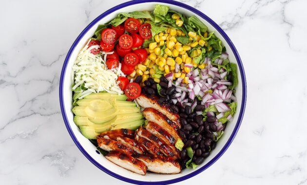 bbq chicken salad 2.jpg