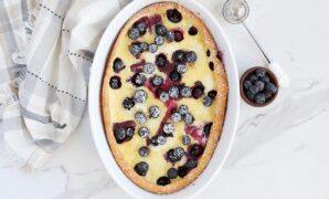 blueberry dutch baby 2.jpg