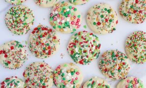 christmas sugar cookies 7.jpg