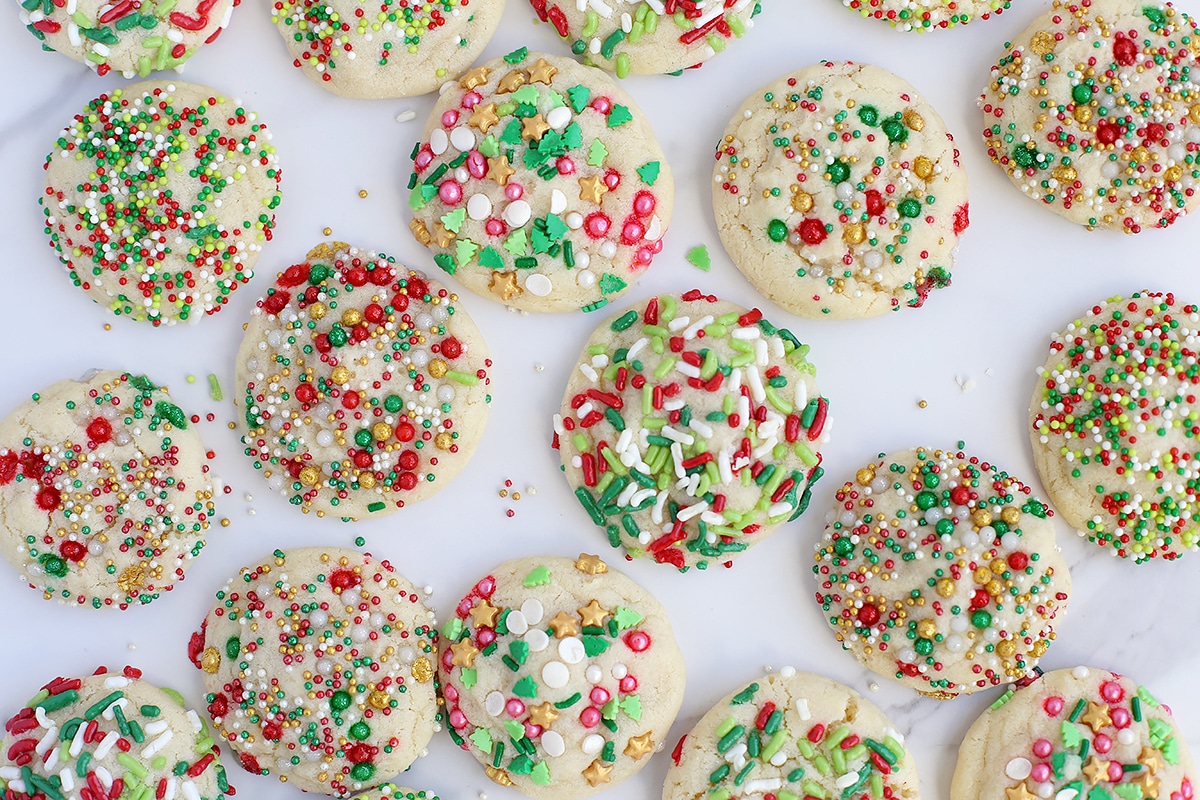 christmas sugar cookies 7.jpg
