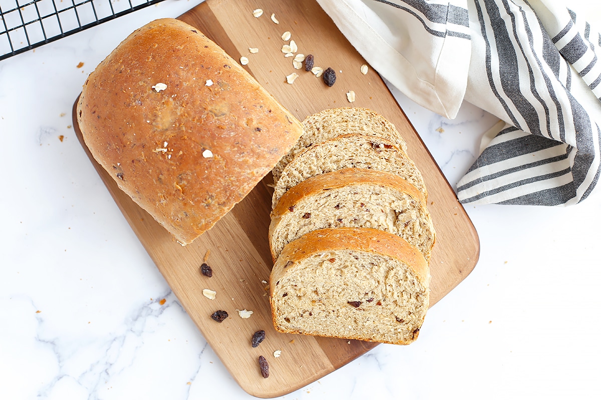 cinnamon raisin bread 10.jpg