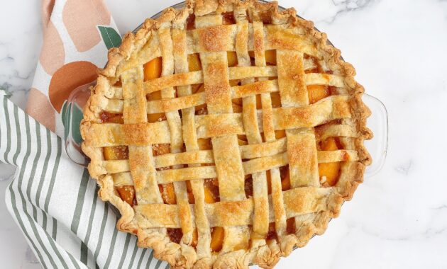 classic peach pie 3.jpg