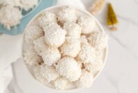 coconut snowballs 5.jpg
