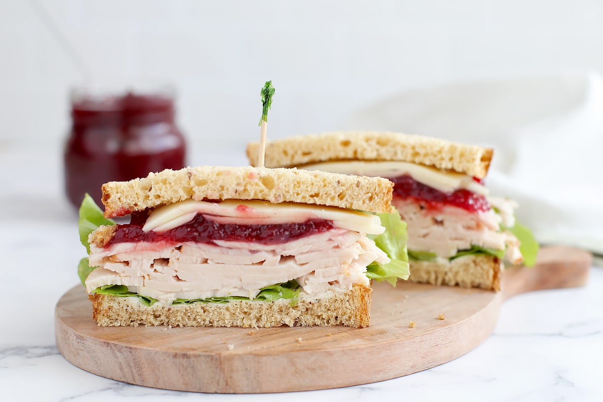 cranberry turkey sandwich 5.jpg