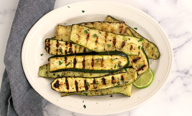 grilled zucchini with lime marinade 3.jpg