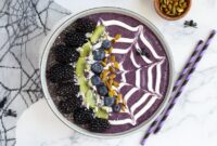 halloween smothie bowl 5.jpg