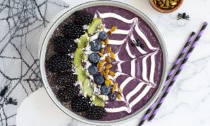 halloween smothie bowl 5.jpg