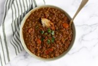 hearty lentil soup 7.jpg