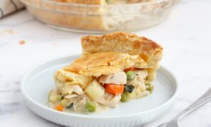 homemade chicken pot pie 6.jpg