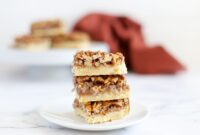 pecan pie bars 7.jpg