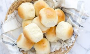 quick easy dinner rolls 13.jpg