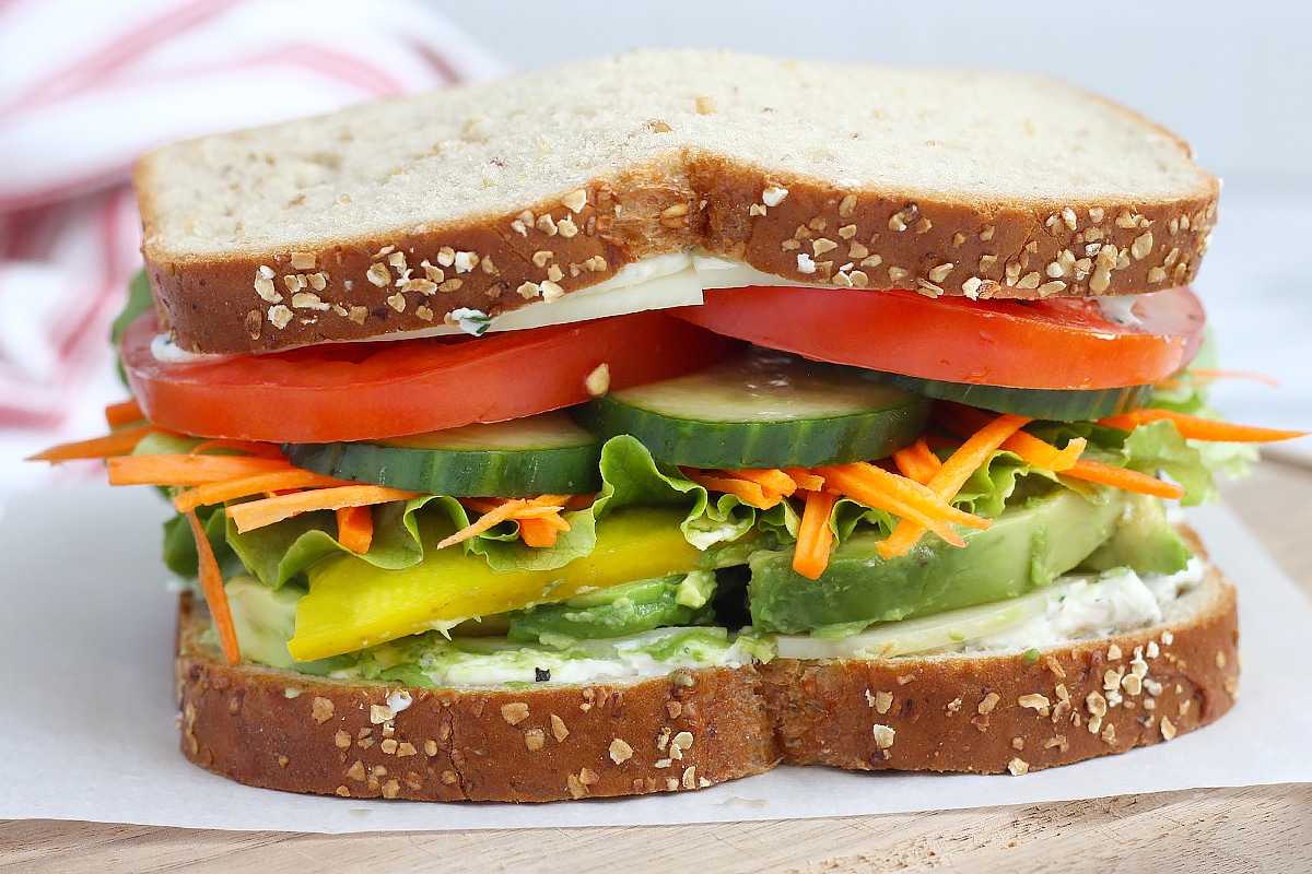 veggie sandwich 1.jpg