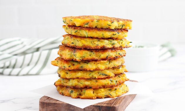 zucchini fritters 3.jpg