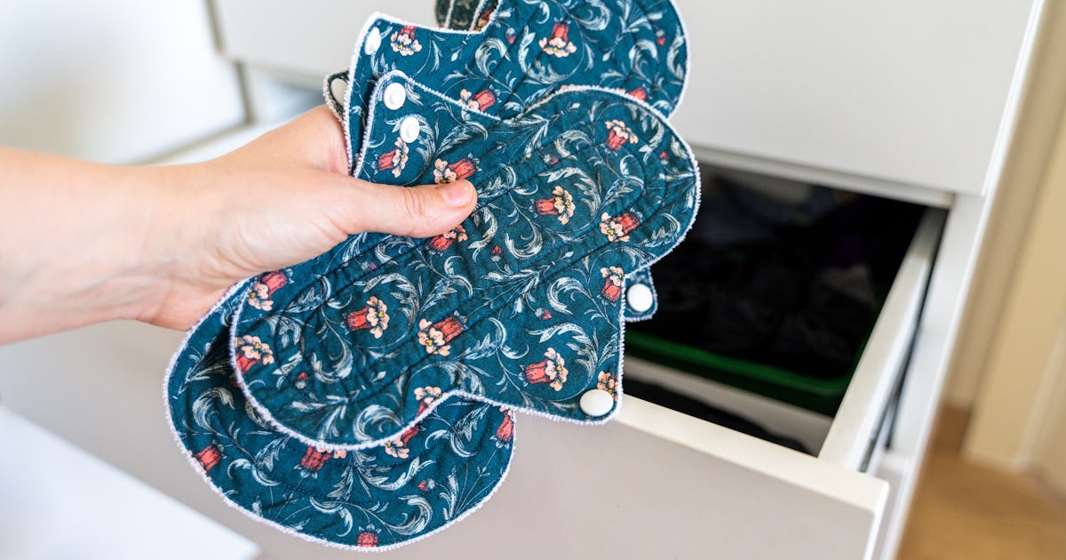 hand holding reusable cloth.jpg