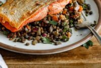 seared salmon french lentil.jpg