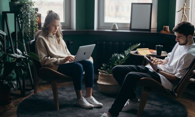 The Rise of AI for Couples Therapy.jpg