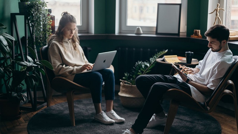 The Rise of AI for Couples Therapy.jpg