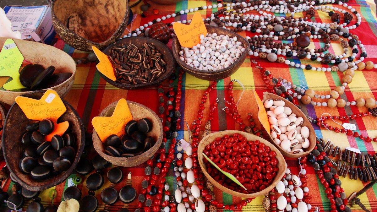 caribbean market guide.jpg