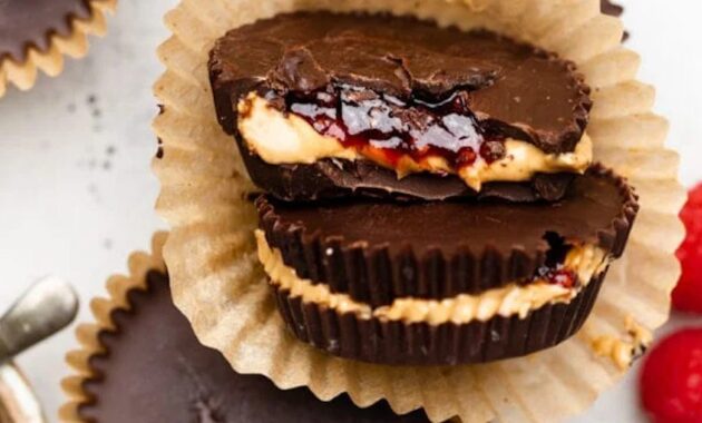 cashew butter jelly dark.webp.jpeg