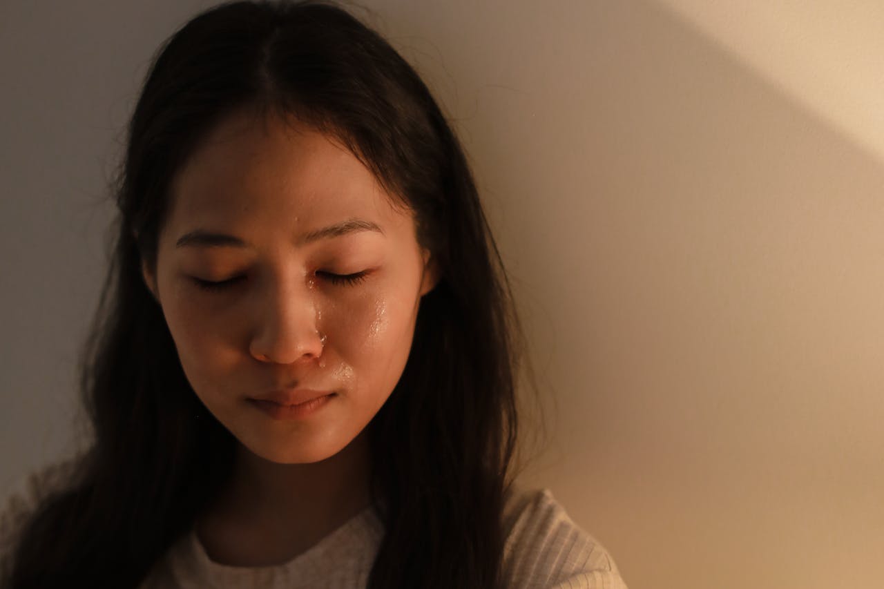 grieving woman crying.jpg