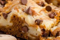 pumpkin earthquake cake 17.jpg