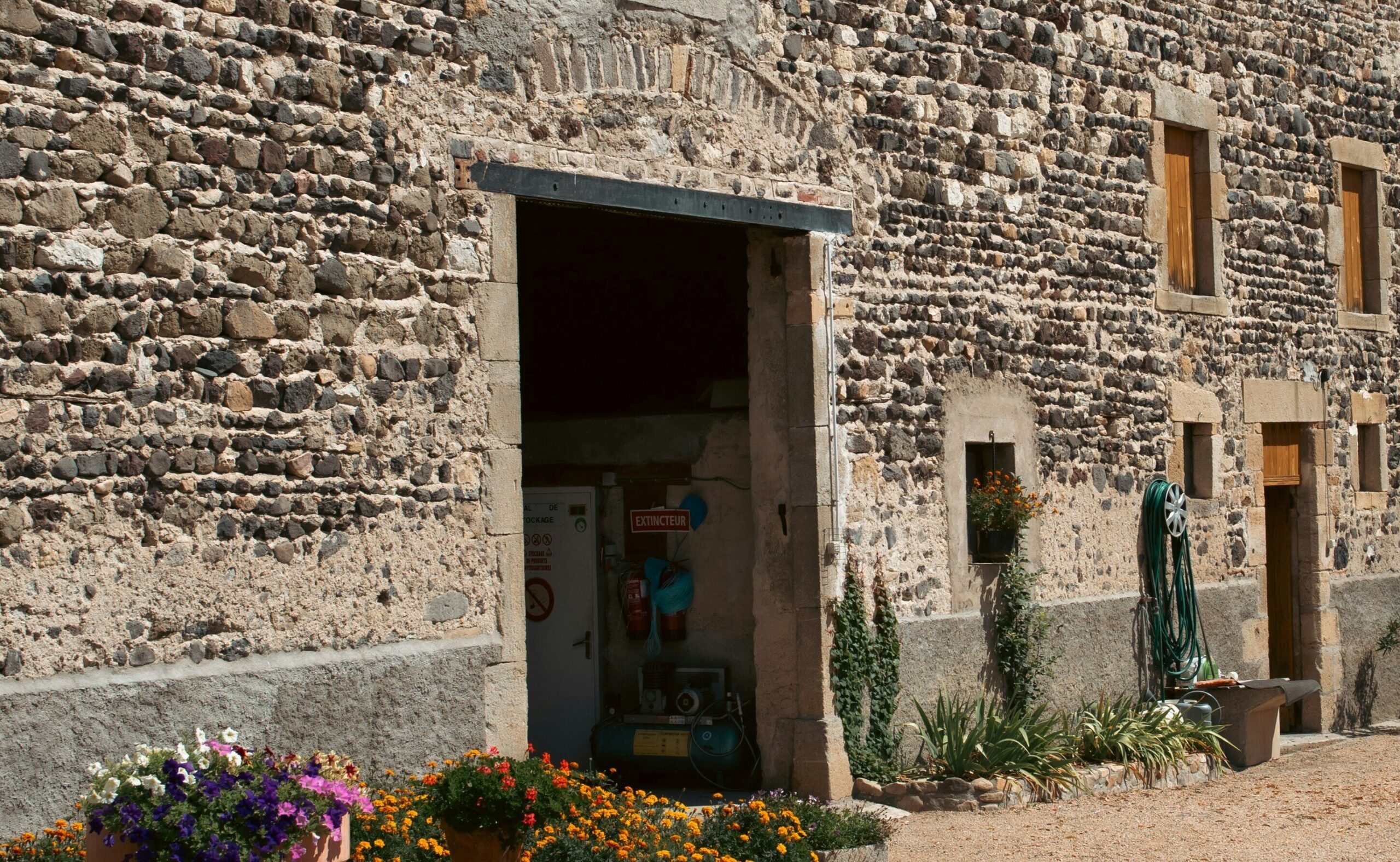 rsz ola zarko 49tt ar7f9o unsplash scaled.jpg