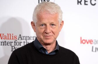 221201105101 01 love actually diversity.jpg