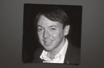 Bud Cort Obit Template Headshot Getty H 2026.jpg