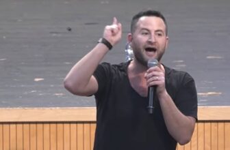 Guy Hochman Jewish comedian canceled 2.jpg