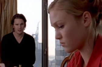 Hamlet 2000 Ethan Hawke Julia Stiles review 2.jpg