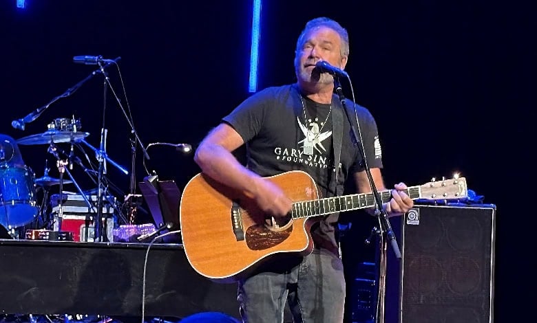 John Ondrasik Israeli hostages Arvada Center concert 2.jpg