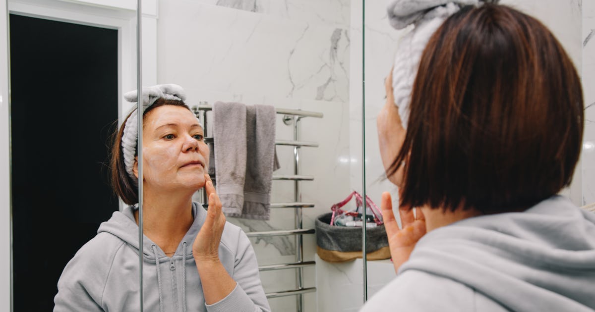 middle age woman doing.jpg