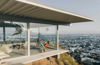 peter thomas efLcMHXtrg0 unsplash H 2026.jpg