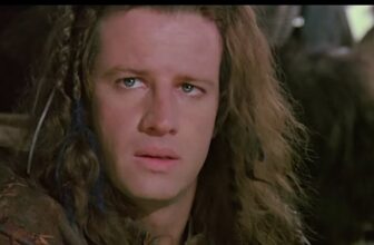 Highlander 1986 review Christopher Lambert 2.jpg