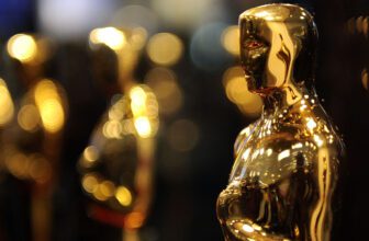 Oscar Statuette Atmosphere GettyImages 97052777 H 2022.jpg