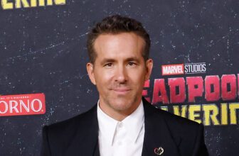 RyanReynoldsGettyImages 2163130881.jpg