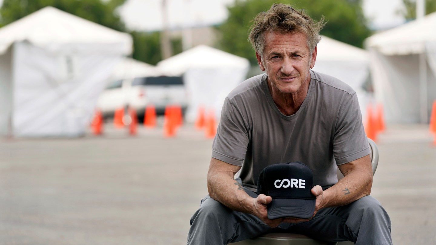 Sean Penn Headshot Credit AP Photo Chris Pizzello.jpg