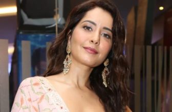 raashi khanna actresses dressing controversy 1773455300.jpg