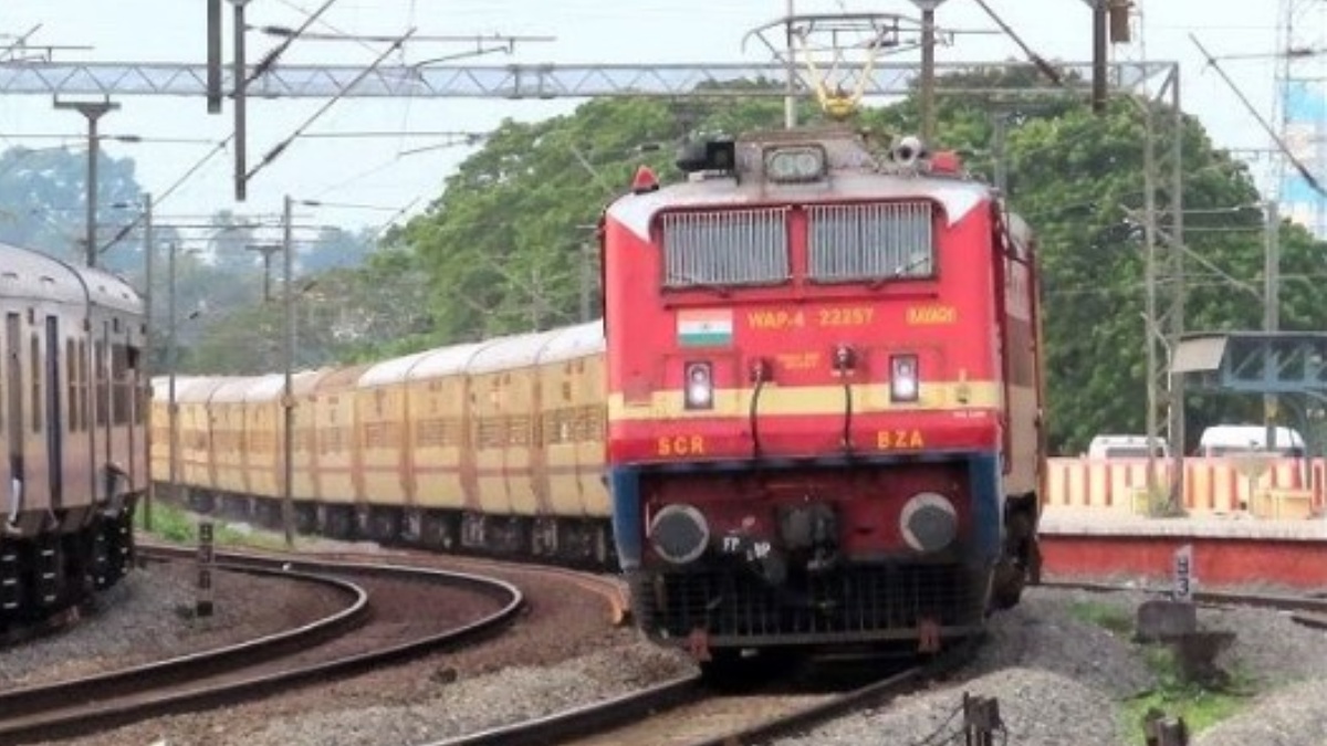 specail1triptrainservicedp 1774885625.jpg