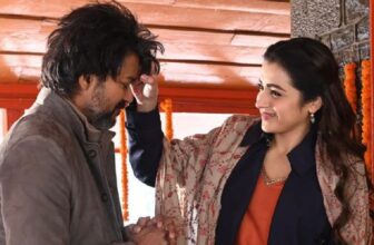 trisha at airport in vijay s car d 1773425209.jpg