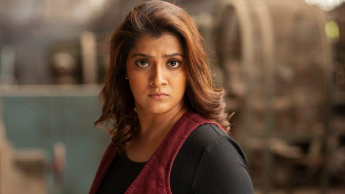 varalakshmi sarathkumar women clothing 1774854987.jpg