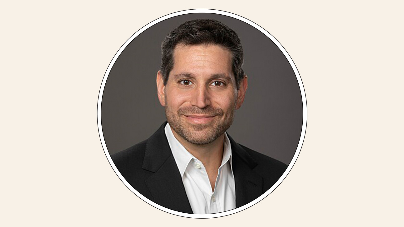 Alec Botnick Headshot Template Publicity H 2026.jpg