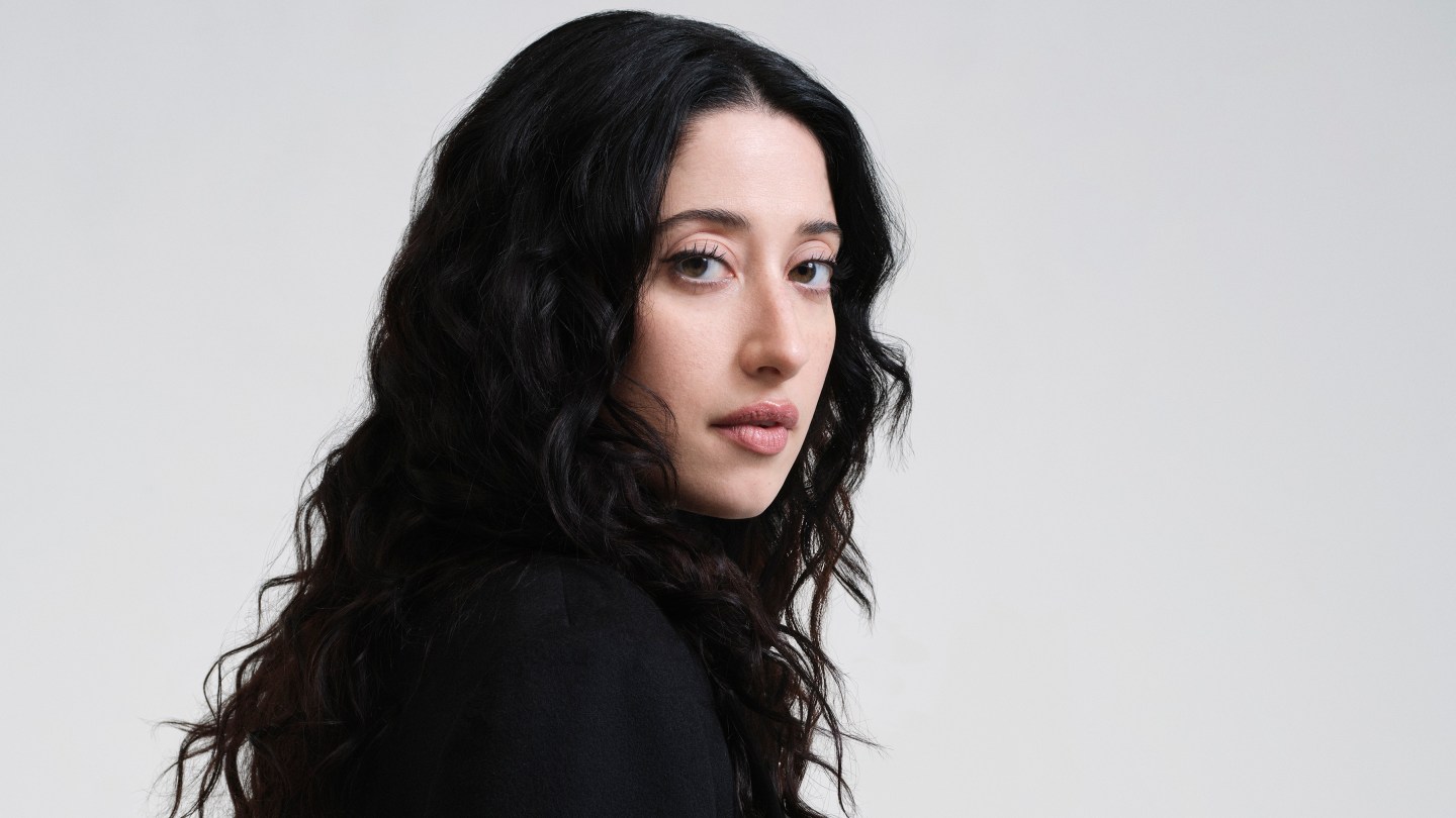 BIGMISTAKES S1 GLAM MORGAN 0030 R.jpg