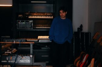 PETER PETER credit Sarah Carrier 2 2 1.jpg