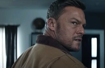 Reacher Alan Ritchson Christian faith 2.jpg