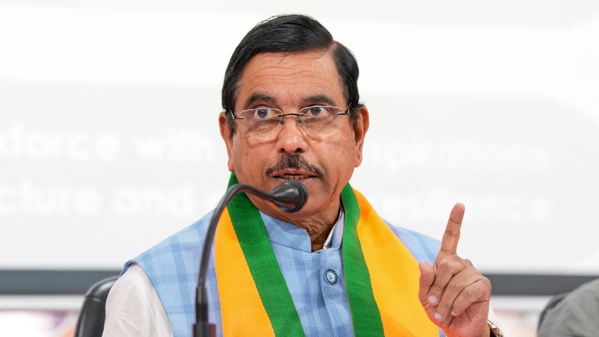 ev tax in karnataka 2 1775206351.jpg