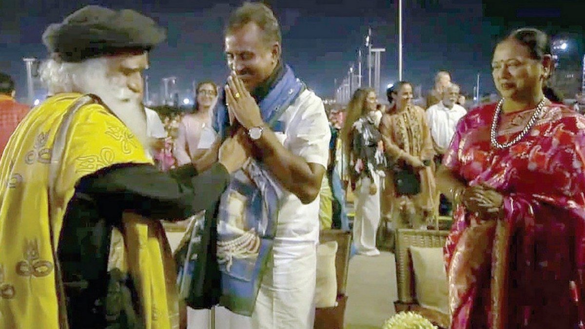 premalathavijayakanthhome 1775989609.jpg